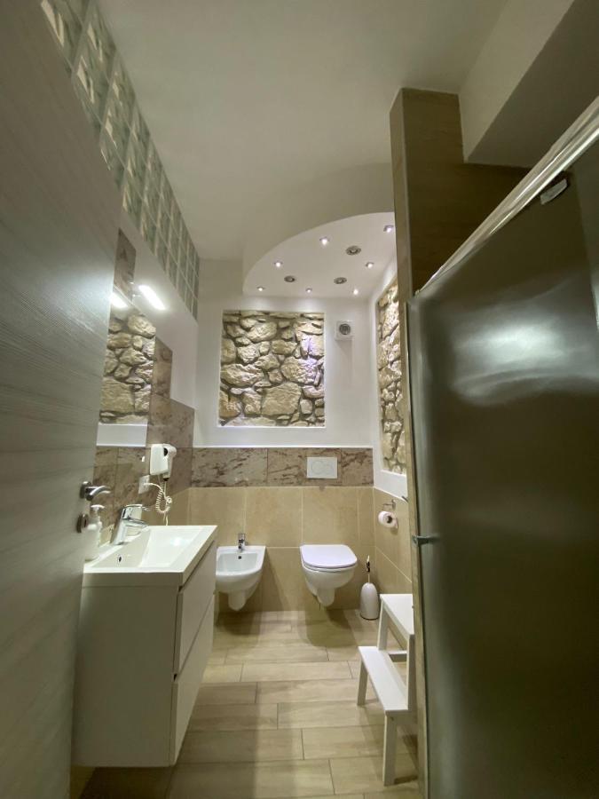 Vapama Rooms Верона Екстериор снимка